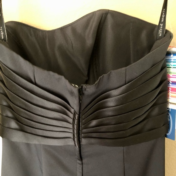 NWT Black strapless gown - Picture 3 of 4
